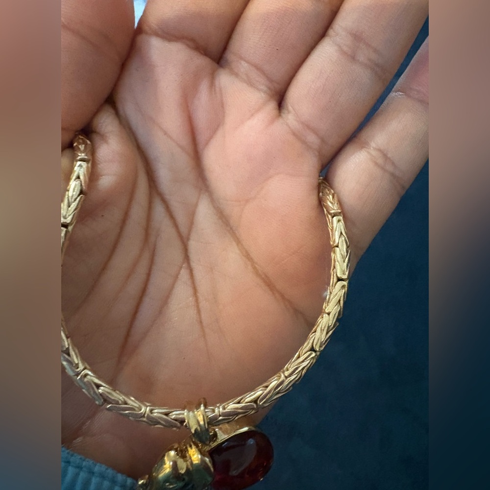 Vintage gold plated necklace. - Picture 2 of 6
